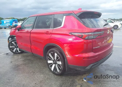 2025 Mitsubishi Outlander Se 2.5 2Wd из США, поврежденный, VIN JA4J3VA81SZ025043